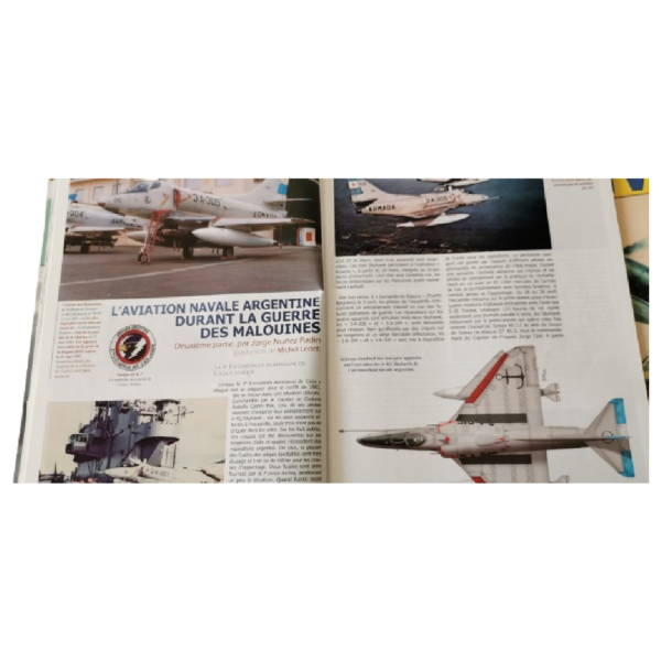 4 magazines bimensuelle "AVIONS" de 2006 à 2014, avec cahiers spéciales sur les pilotes de légende. - Image 4