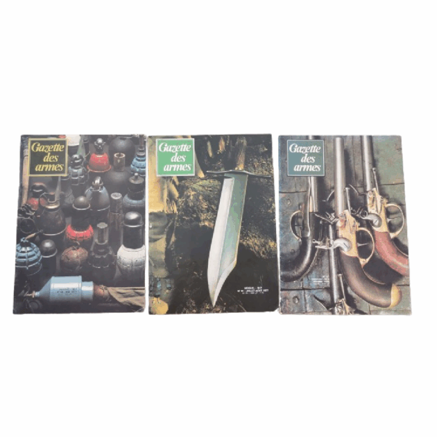 Trois Anciens magazines de la Gazettes des armes. Numéro 49, 51 et 57.