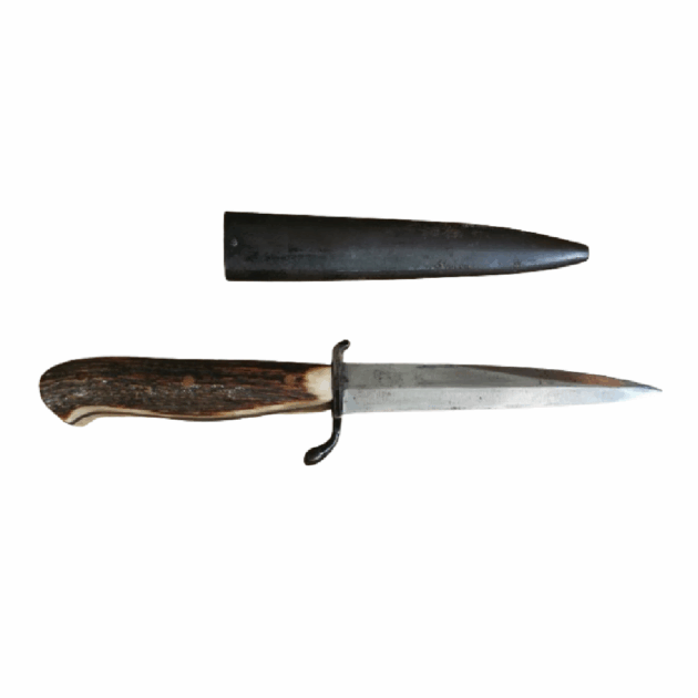 Couteau de botte ou couteau de tranchée