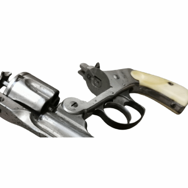 Smith & Wesson version luxe, calibre 38 SW, nickelé, poignée ivoire - Image 3